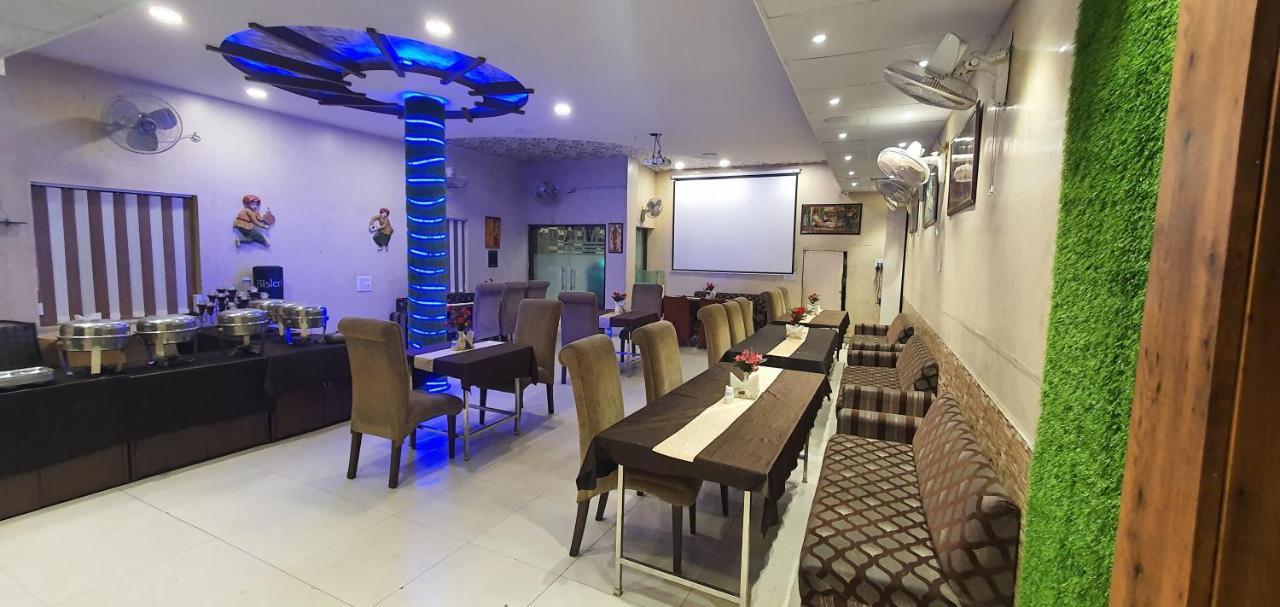 Hotel Amritsar Inn Luaran gambar