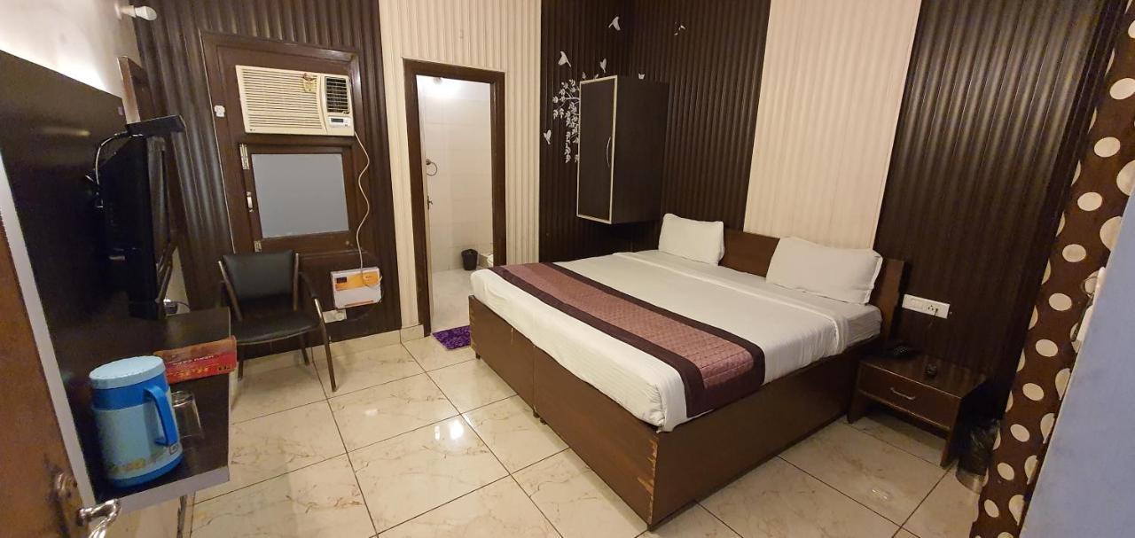 Hotel Amritsar Inn Luaran gambar