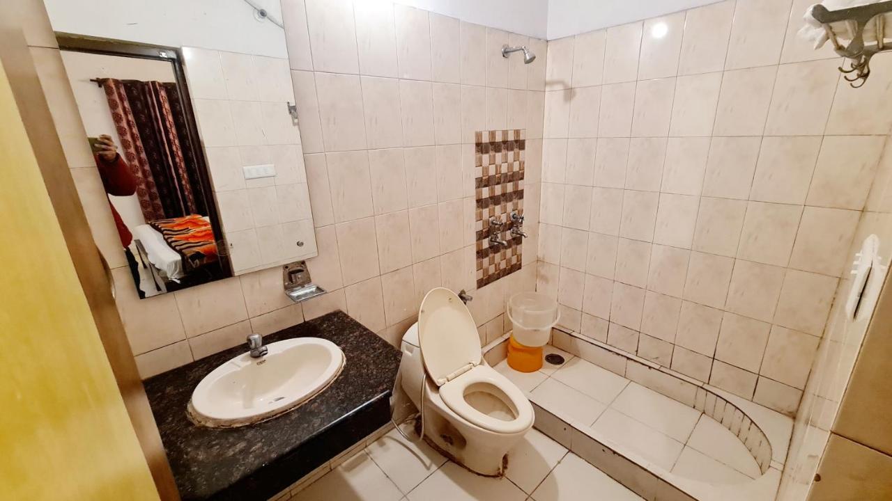 Hotel Amritsar Inn Luaran gambar